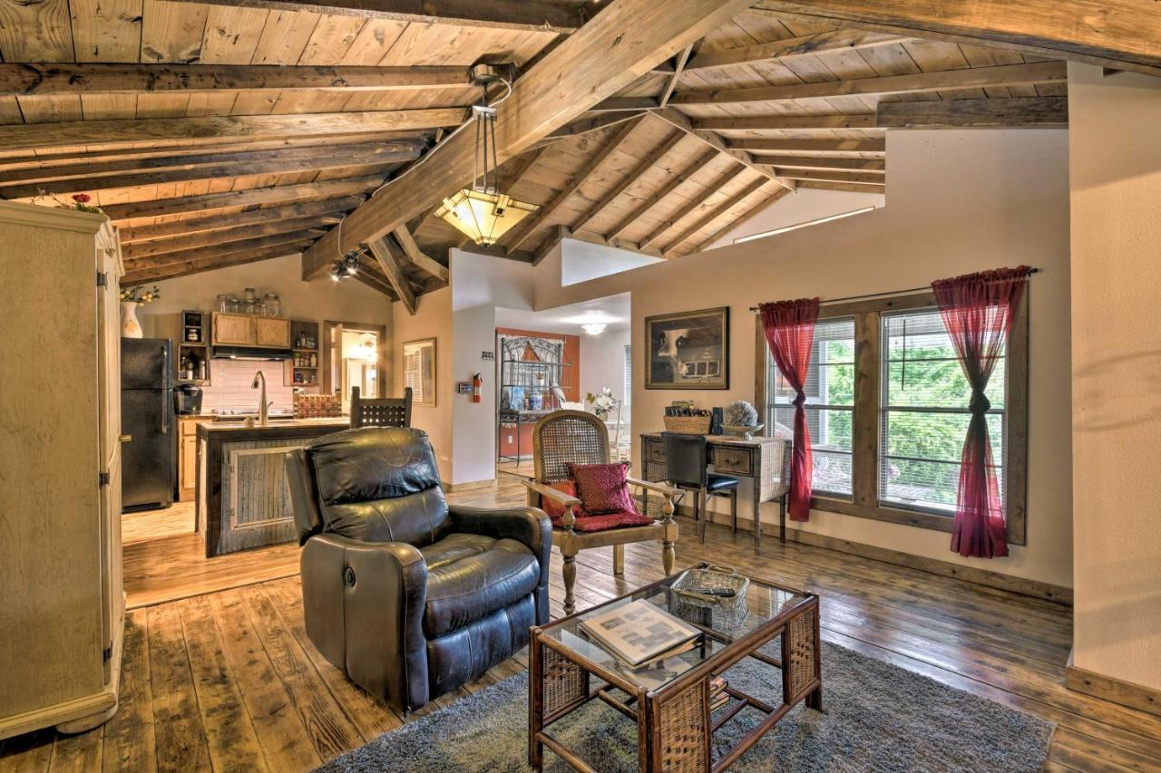 Rustic Chic Home About 1 Mi To Dtwn Hot Springs! 외부 사진