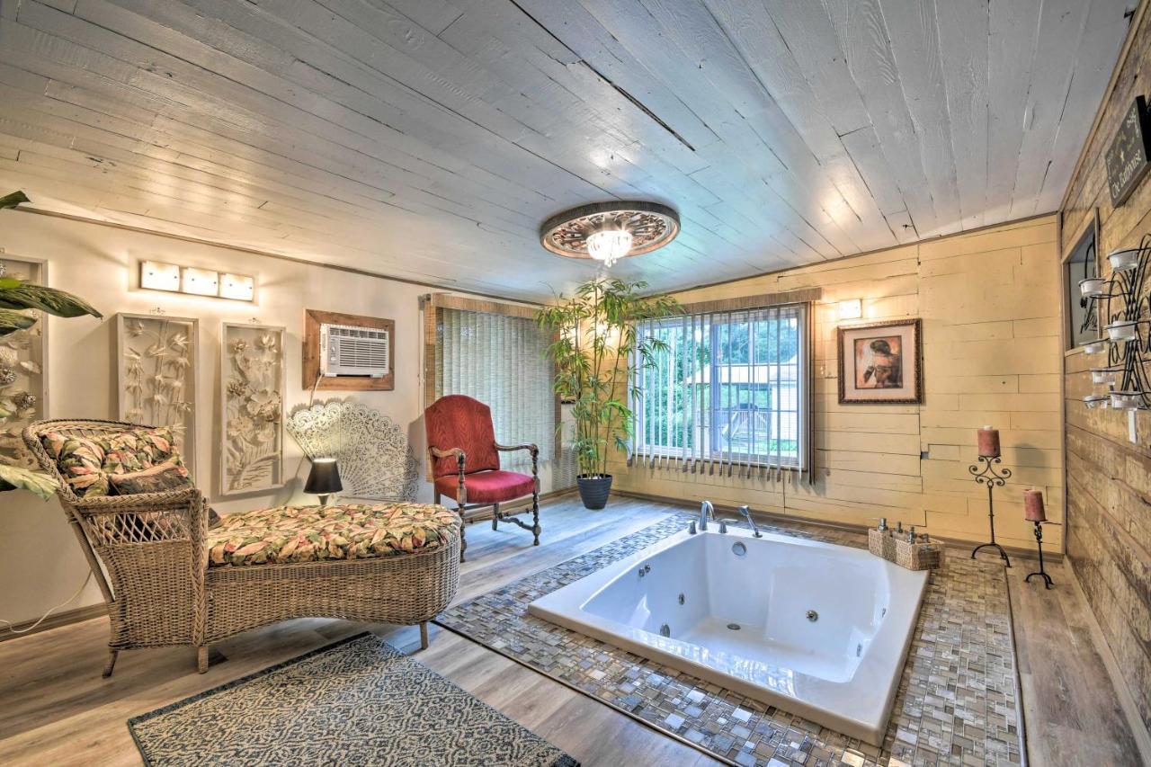 Rustic Chic Home About 1 Mi To Dtwn Hot Springs! 외부 사진